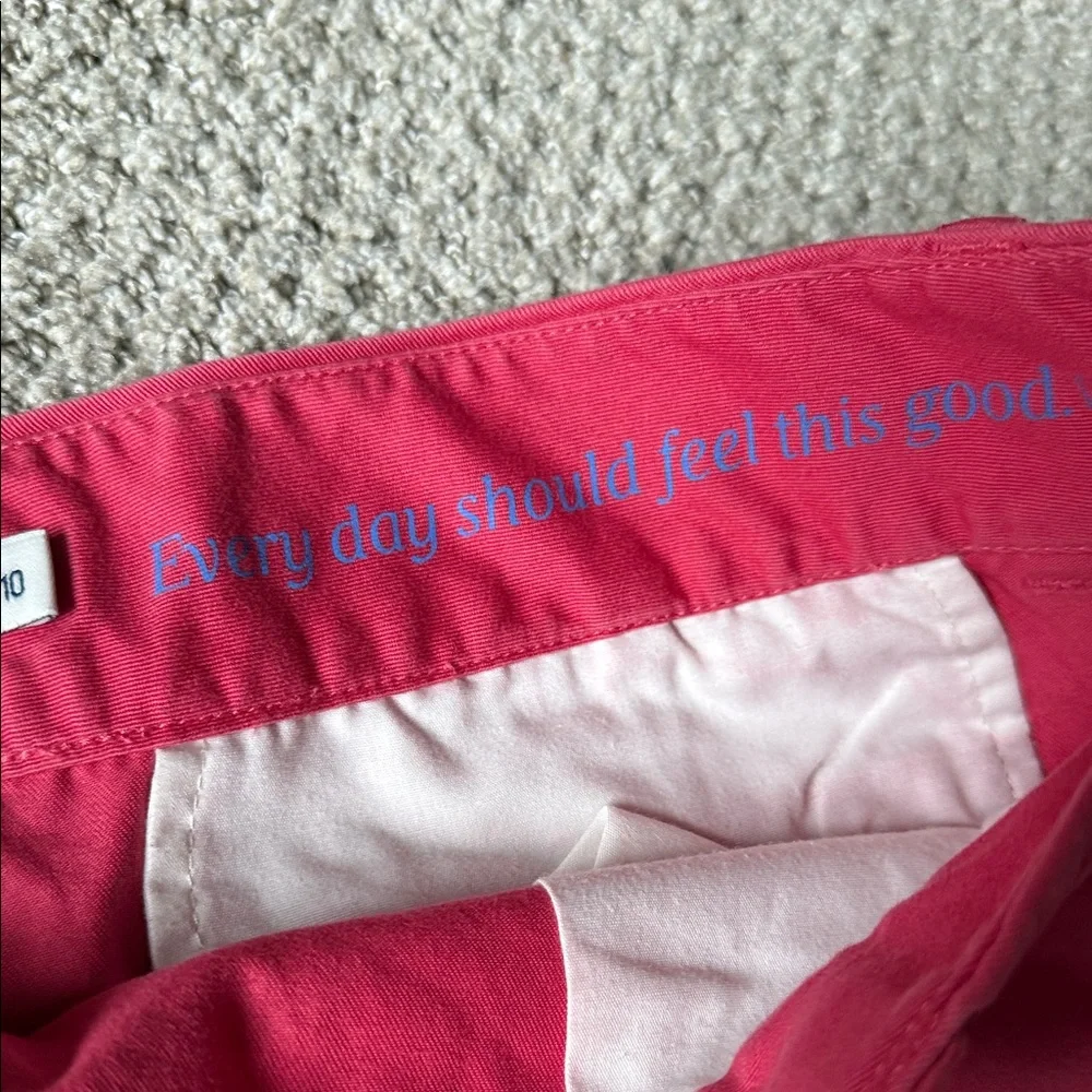 Vineyard Vines Vibrant Pink Women's Shorts - Picture 3 of 8